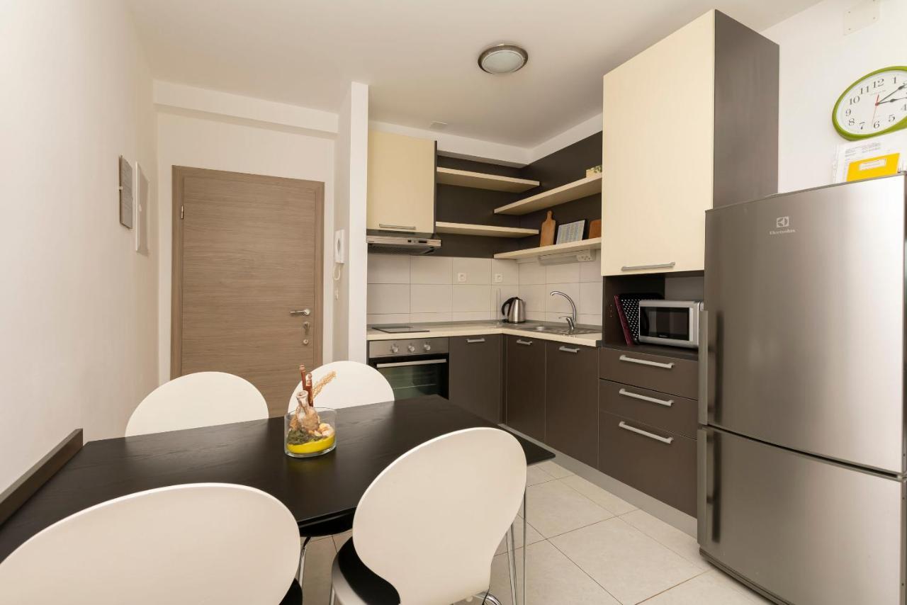 Apartments Djani Mimice Ngoại thất bức ảnh